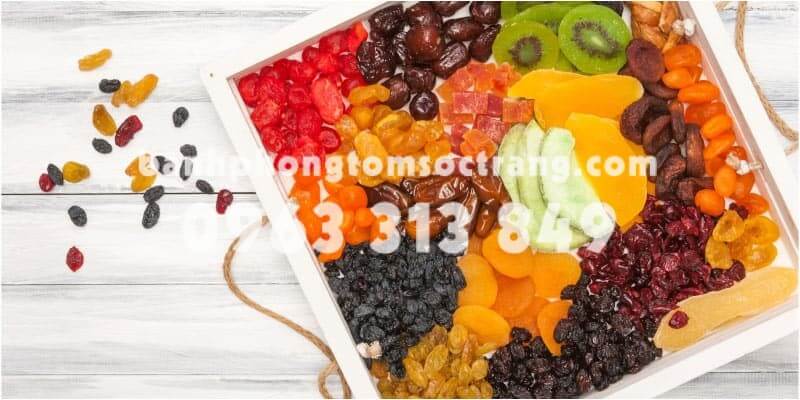 bánh kẹo làm quà Tết