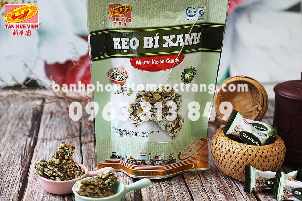 bánh kẹo tết đãi khách